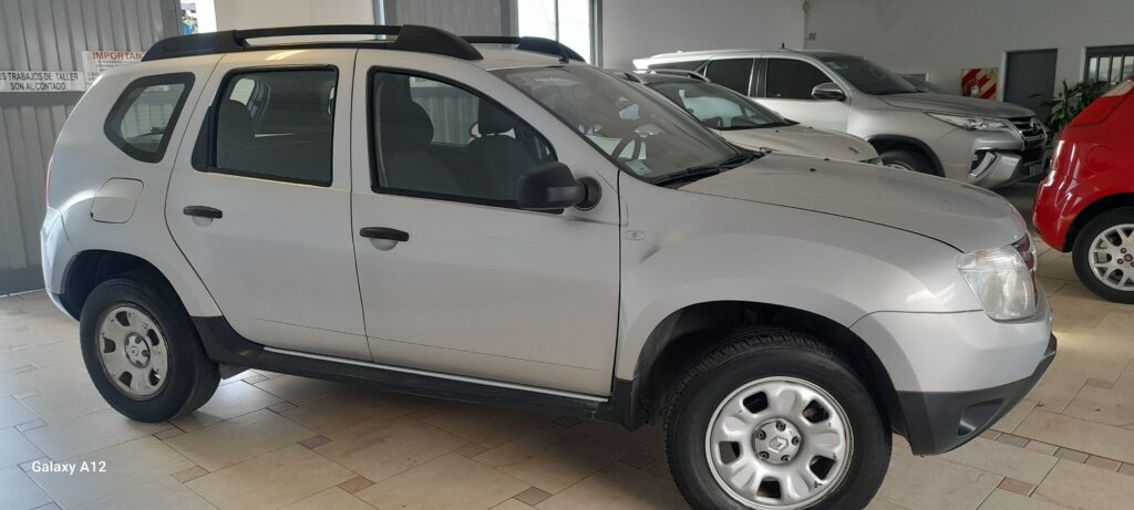 RENAULT DUSTER CONFORT