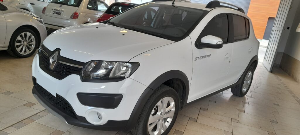 RENAULT SANDERO STEPWAY PRIVILEGE