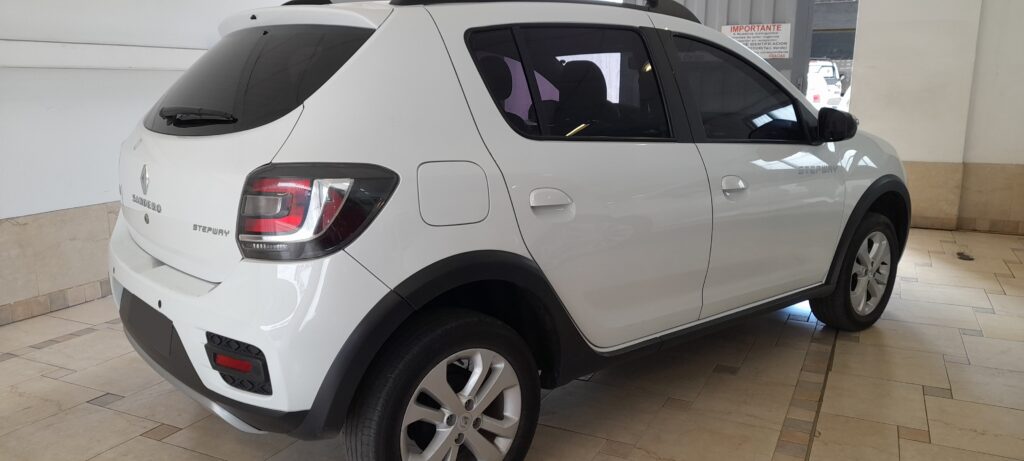 RENAULT SANDERO STEPWAY PRIVILEGE