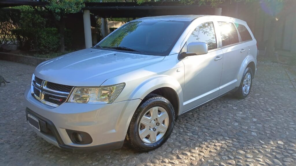 DODGE JOURNEY SE