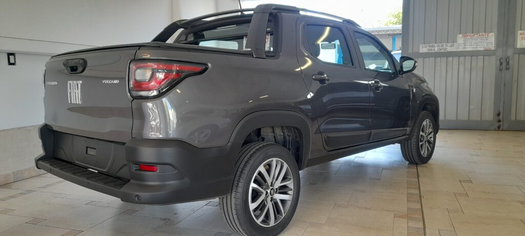 FIAT STRADA VOLCANO CVT