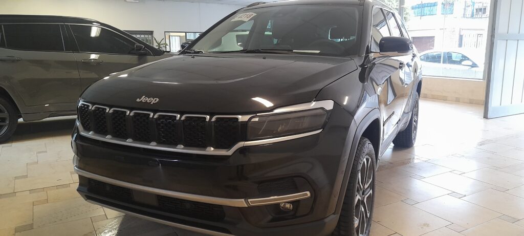 JEEP COMMANDER LIMITED