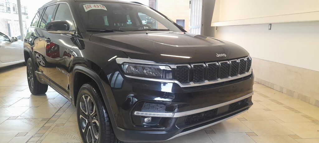 JEEP COMMANDER LIMITED