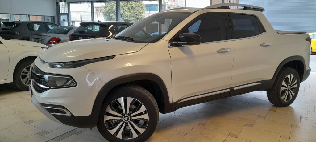 FIAT TORO VOLCANO