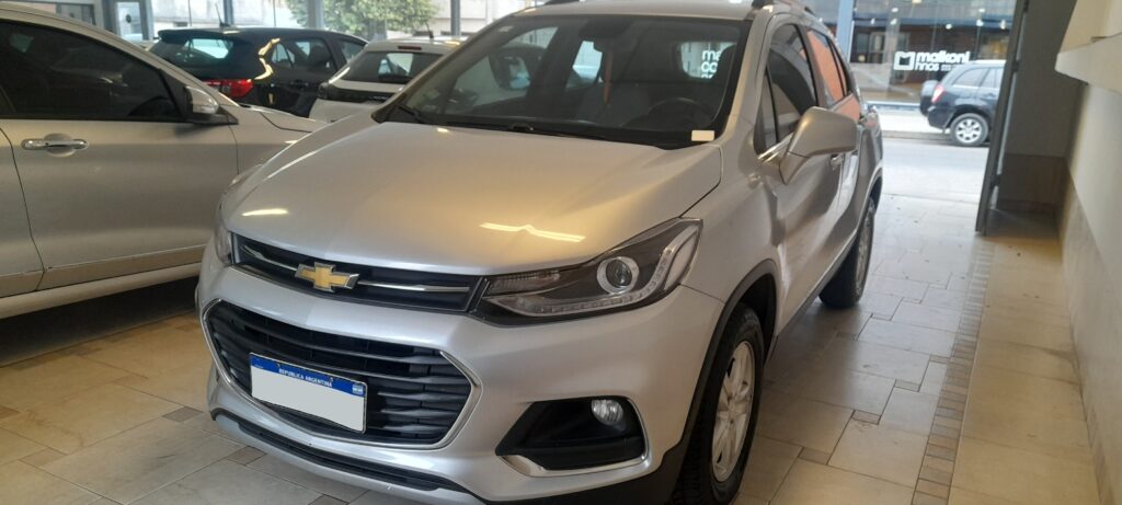CHEVROLET TRACKER LTZ