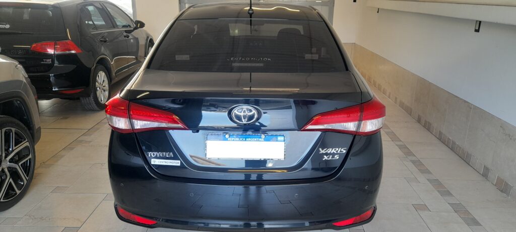 YOTOTA YARIS XLS CVT