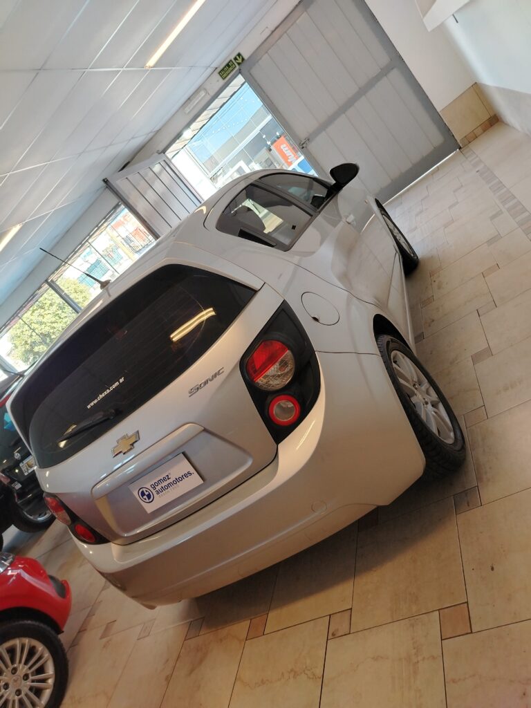 CHEVRIOLET SONIC LT