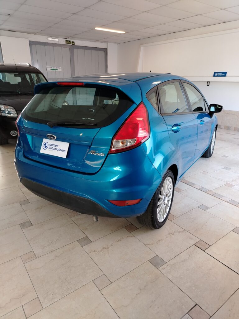 FORD FIESTA SE POWERSHIFT