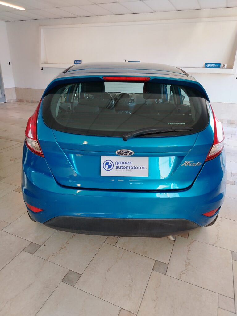 FORD FIESTA SE POWERSHIFT