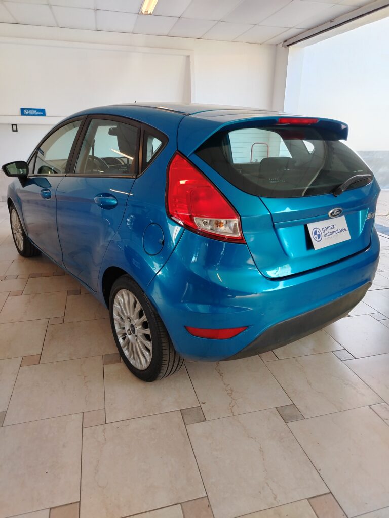 FORD FIESTA SE POWERSHIFT