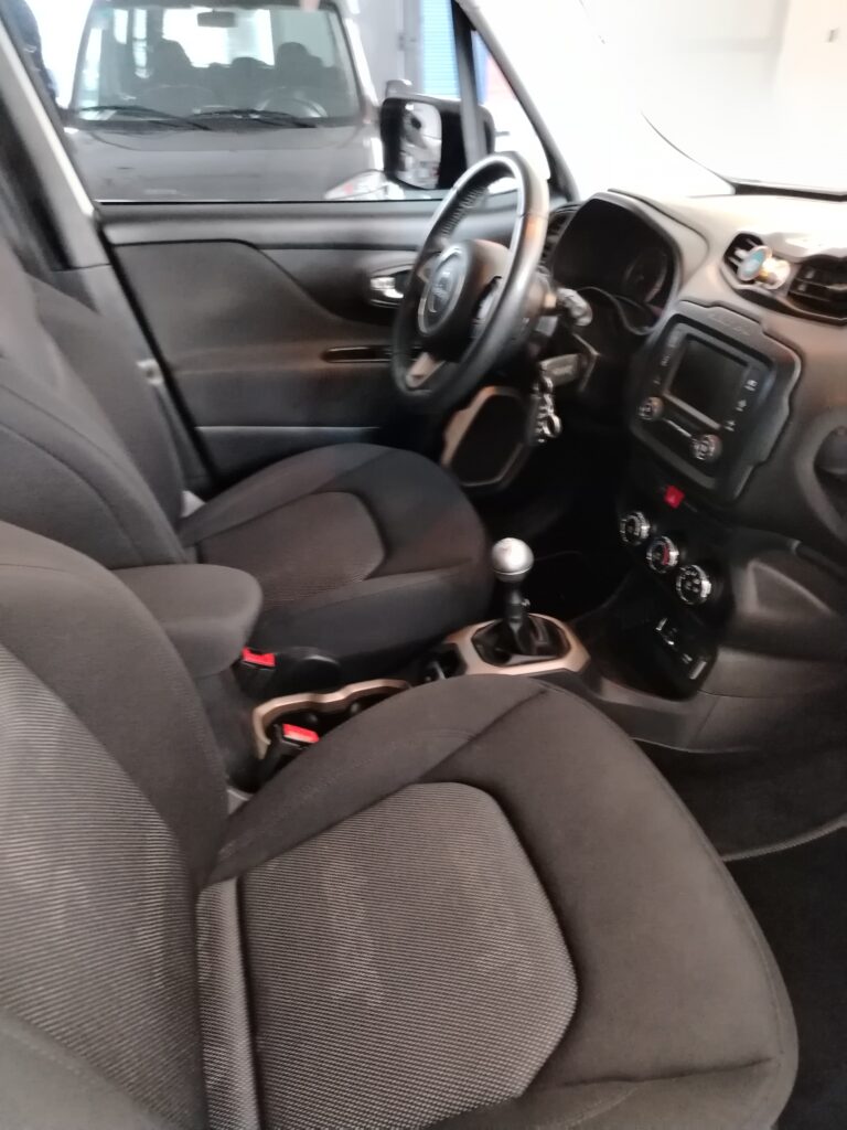 JEEP RENEGADE SPORT PLUS