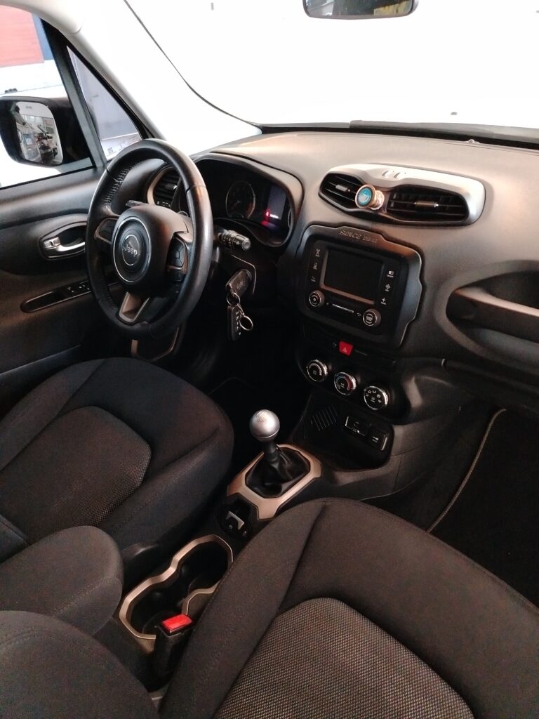 JEEP RENEGADE SPORT PLUS