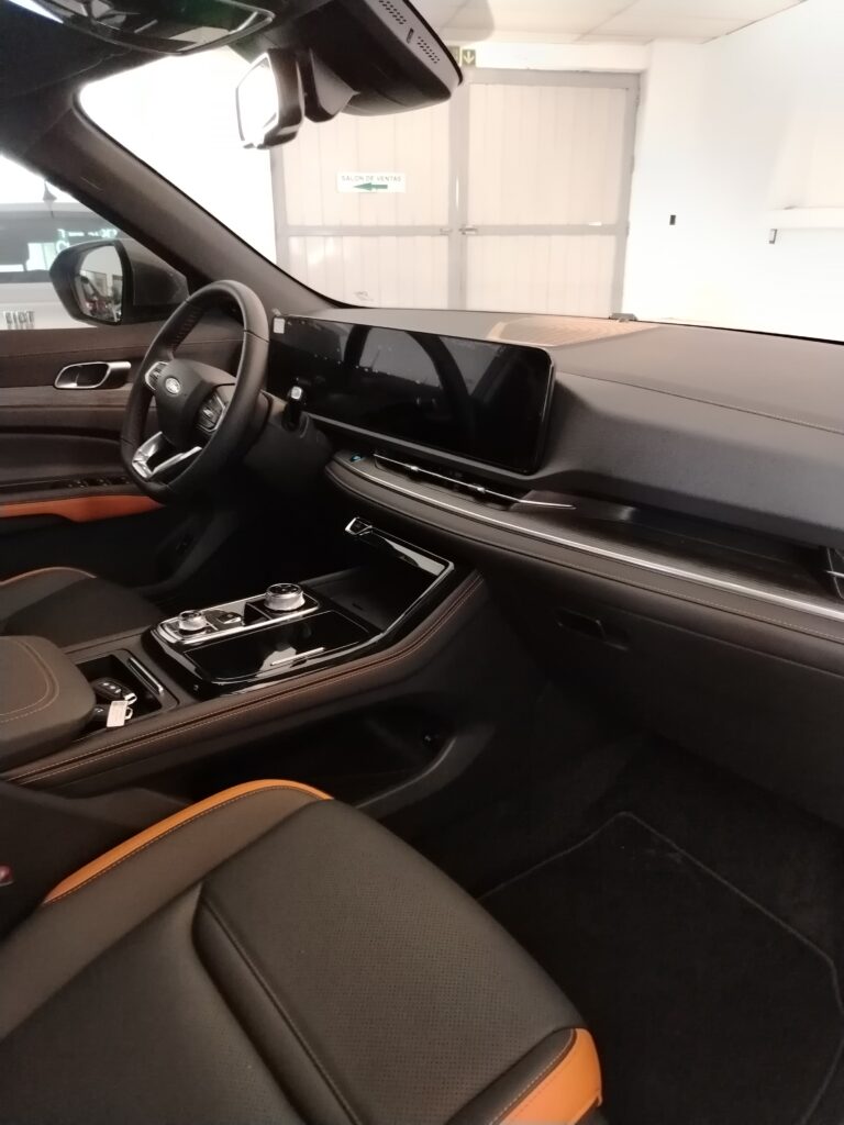 FORD TERRITORY TITANIUM