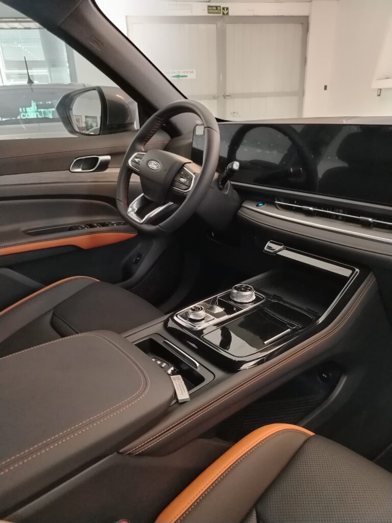 FORD TERRITORY TITANIUM