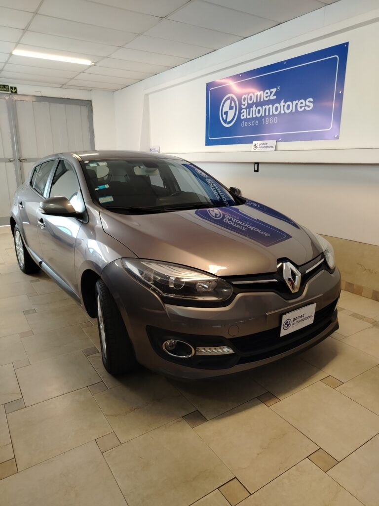 RENAULT MEGANE LUXE