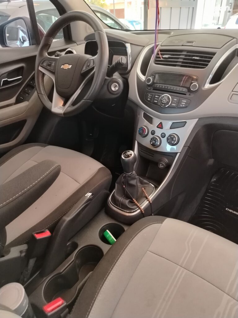 CHEVROLET TRACKER LTZ MT