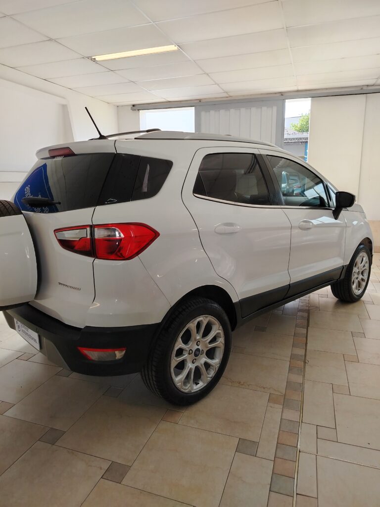 FORD ECOSPORT TITANIUM