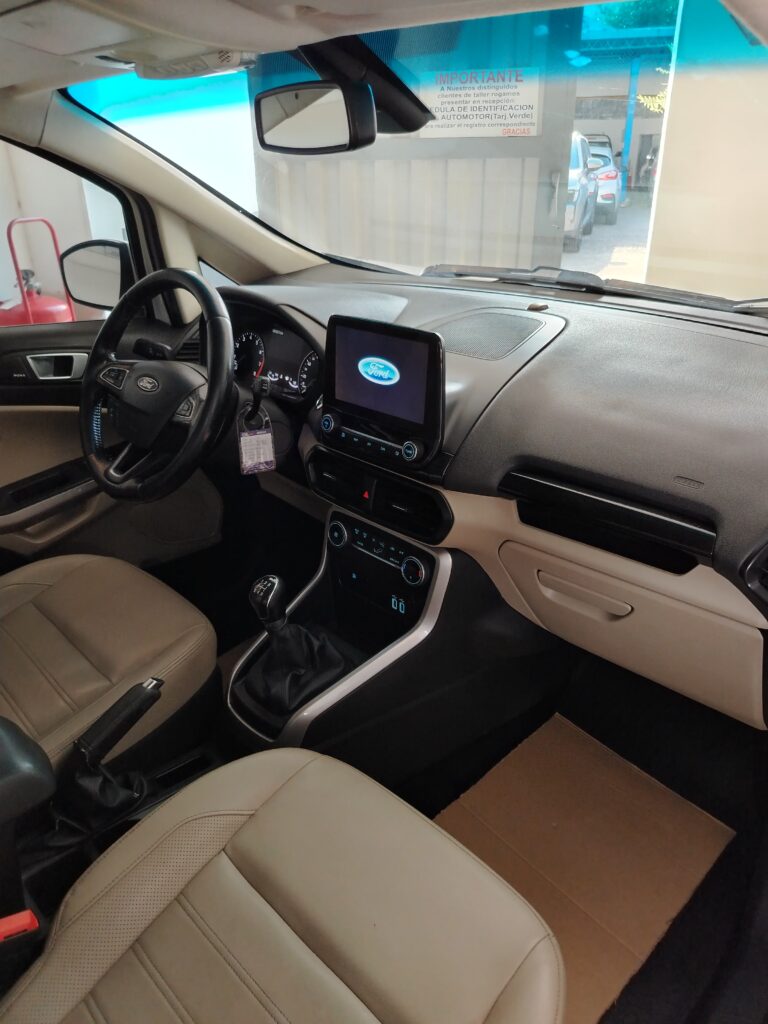 FORD ECOSPORT TITANIUM