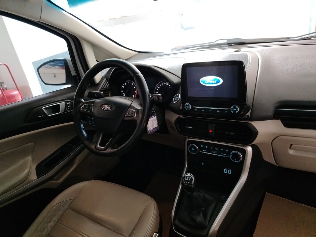 FORD ECOSPORT TITANIUM