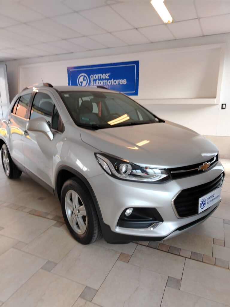 CHEVROLET TRACKER LTZ