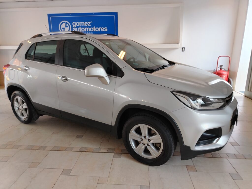 CHEVROLET TRACKER LTZ