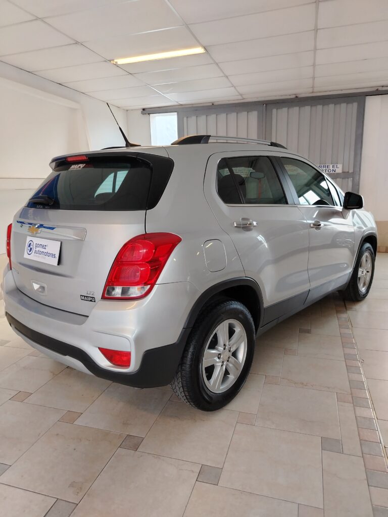 CHEVROLET TRACKER LTZ