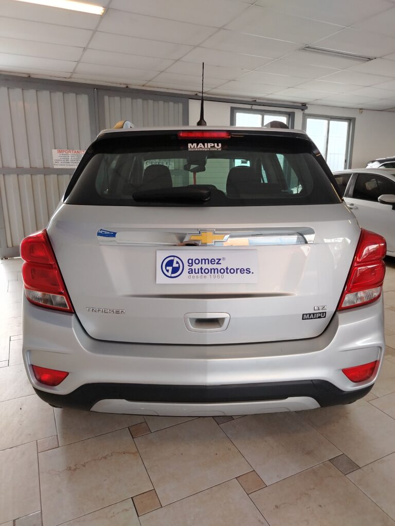 CHEVROLET TRACKER LTZ