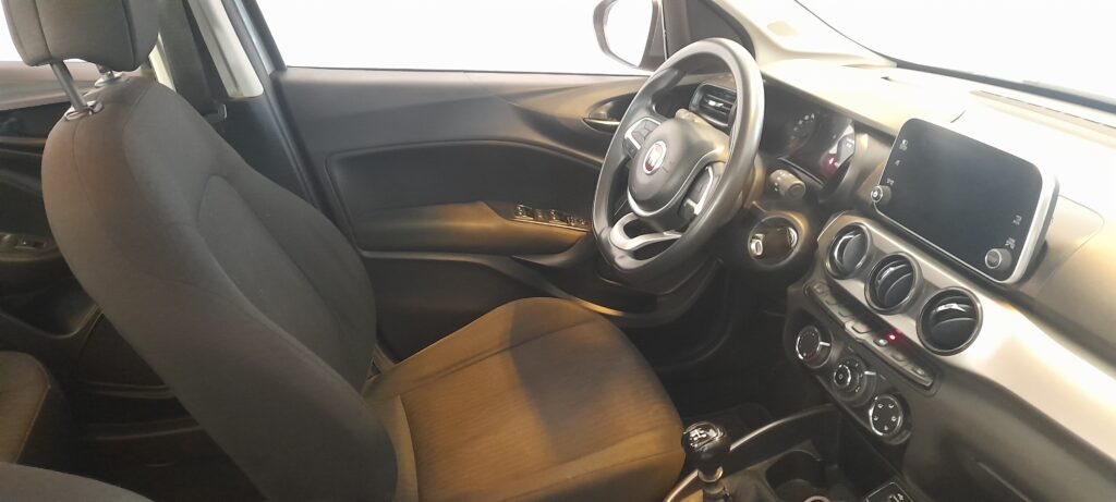 FIAT CRONOS PACK CONECTIVIDAD