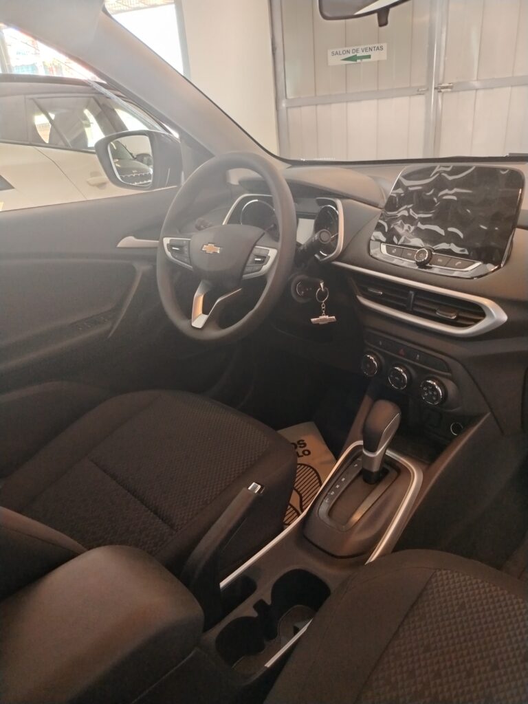 CHEVROLET TRACKER AT