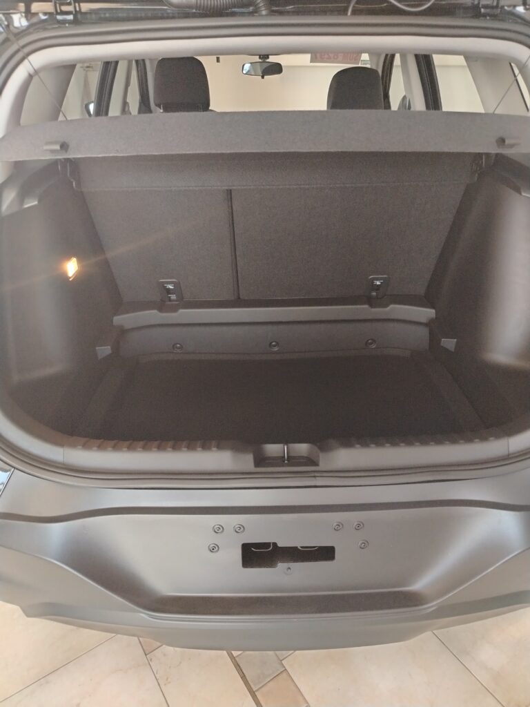 CHEVROLET TRACKER AT