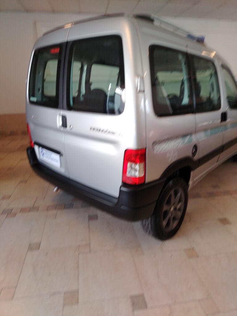 PEUGEOT PARTNER PATAGONICA VTC PLUS