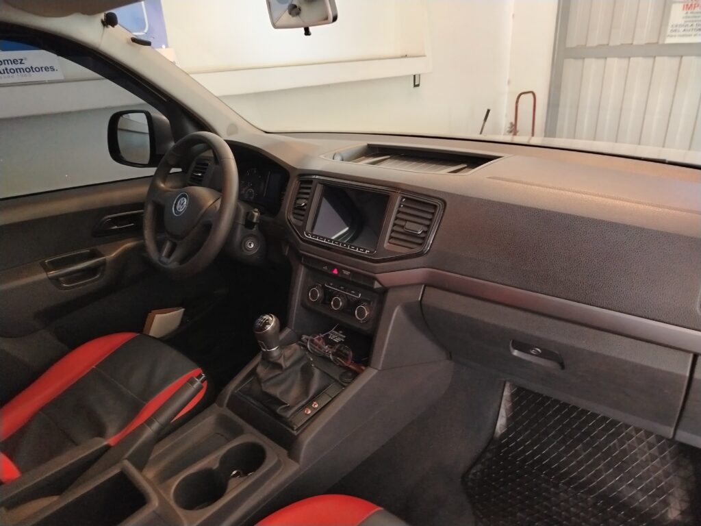 VOLKSWAGEN AMAROK TRENDLINE