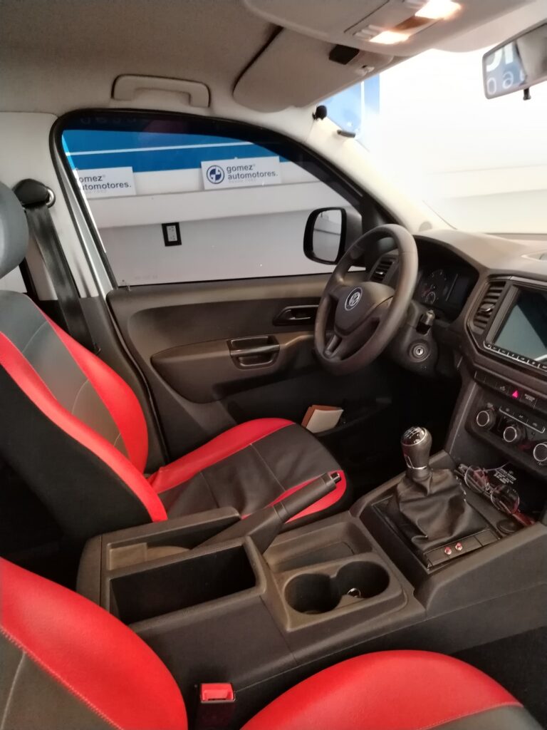 VOLKSWAGEN AMAROK TRENDLINE