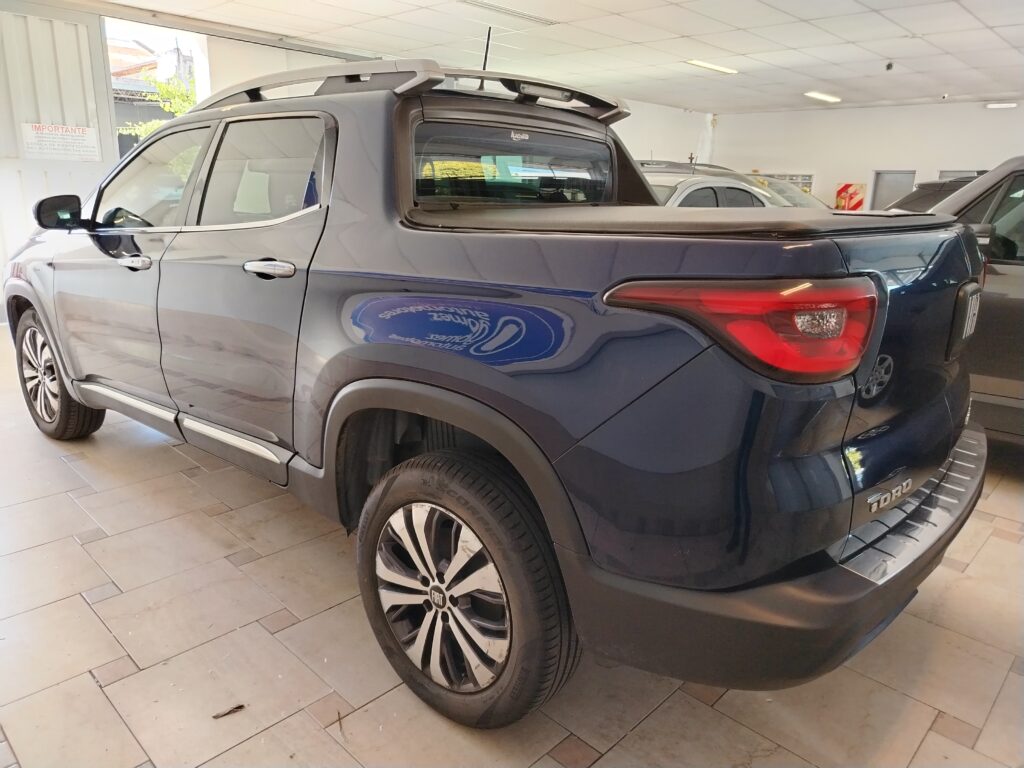 FIAT TORO VOLCANO 4X4