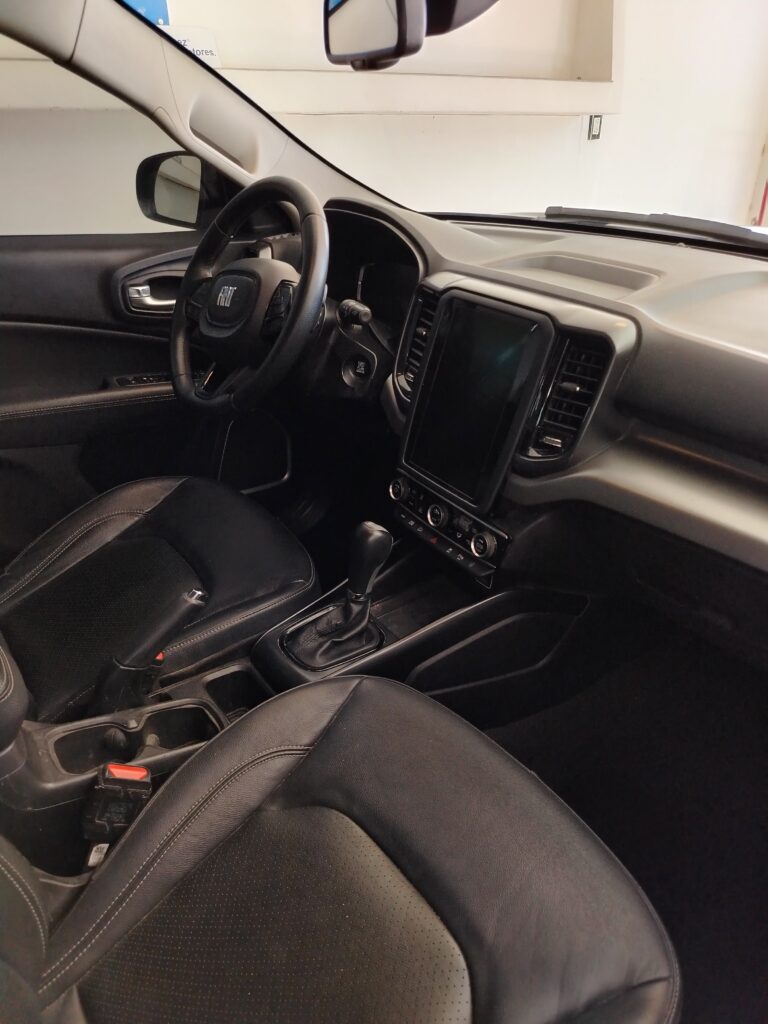 FIAT TORO VOLCANO 4X4