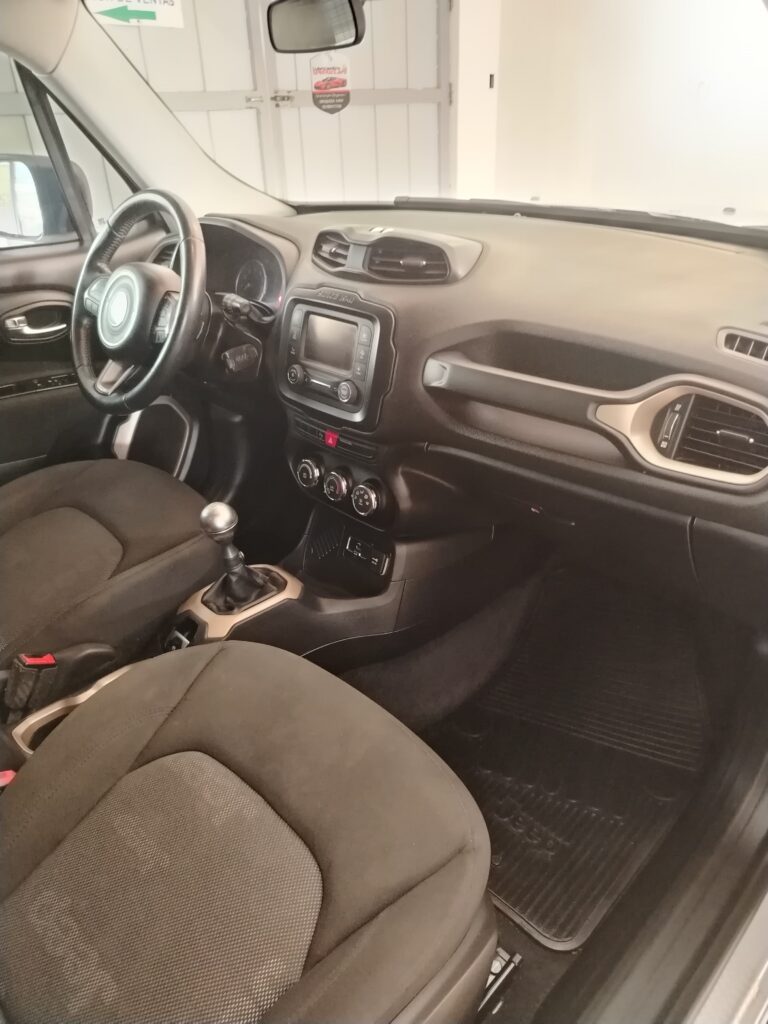 JEEP RENEGADE SPORT PLUS