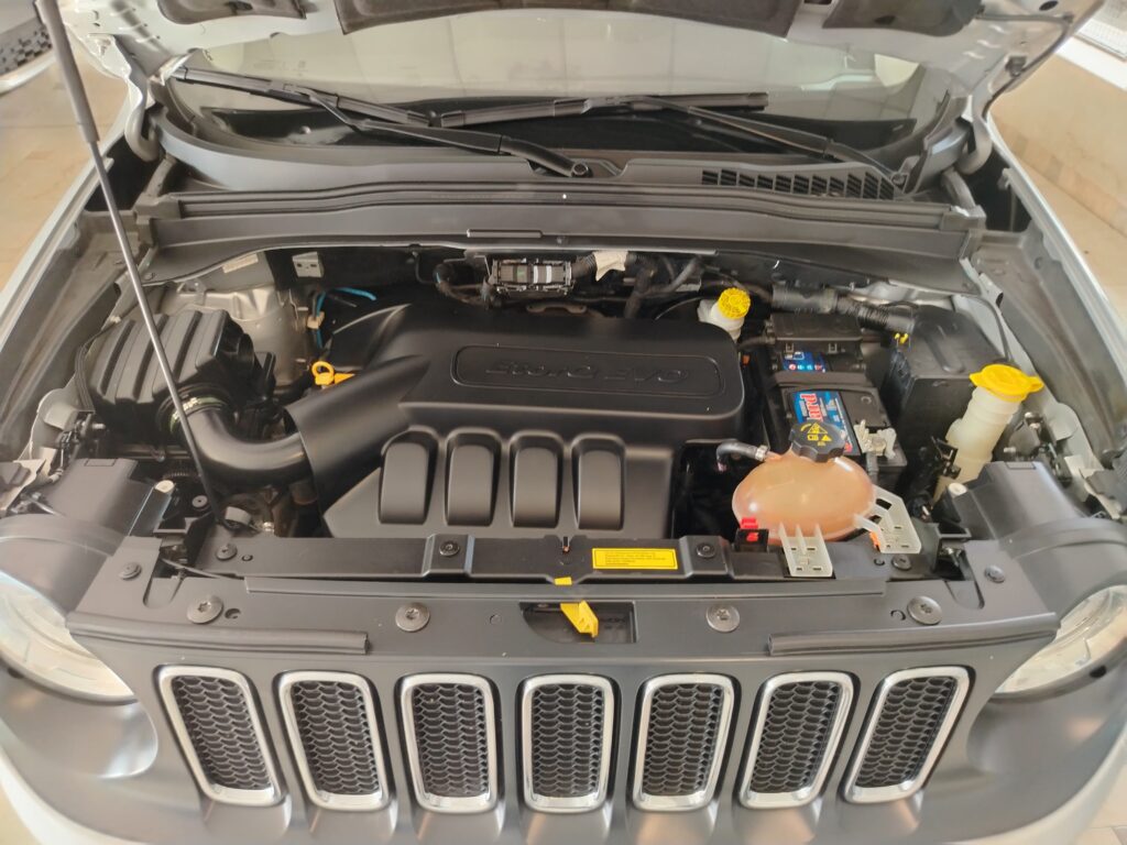 JEEP RENEGADE SPORT PLUS