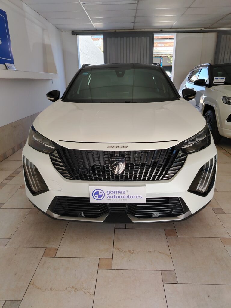 PEUGEOT 2008 GT