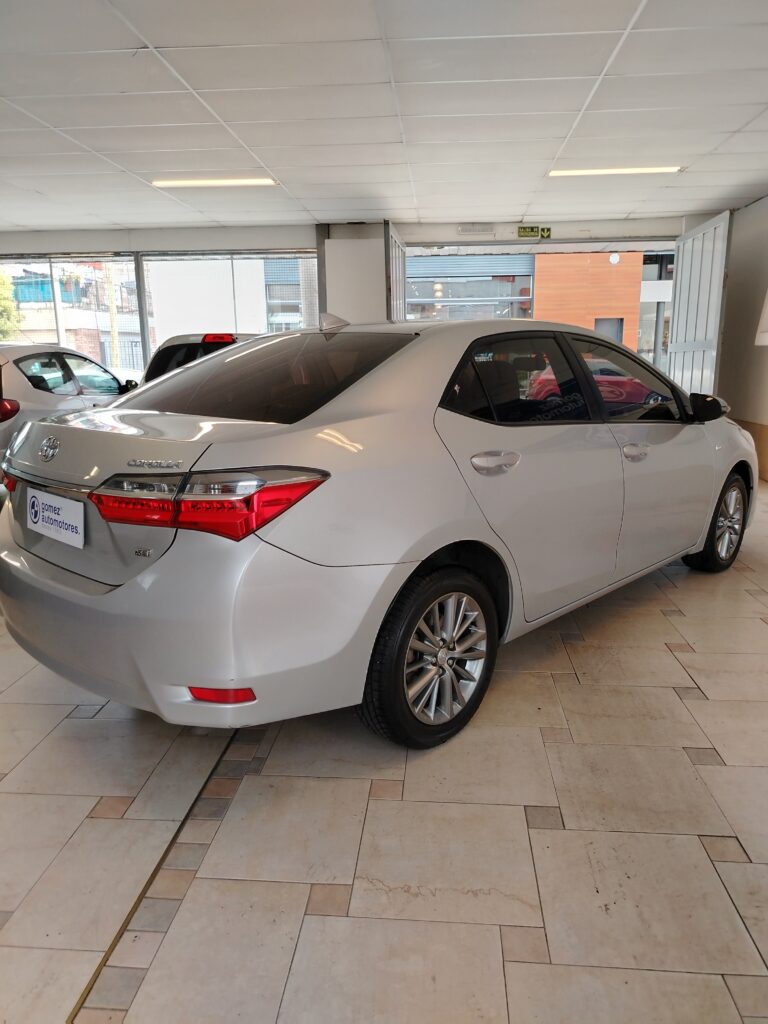 TOYOTA COROLLA XEI MT