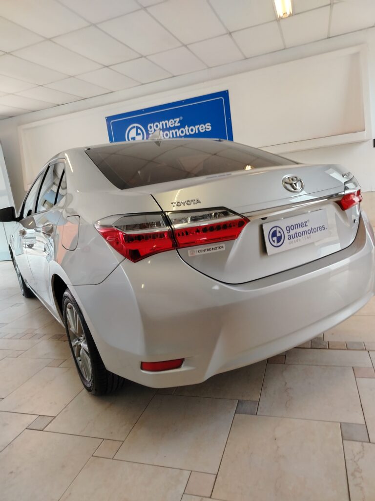 TOYOTA COROLLA XEI MT