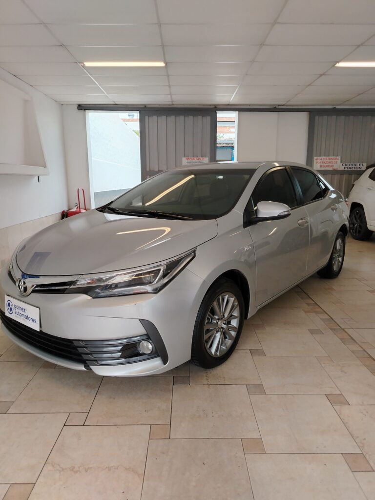 TOYOTA COROLLA XEI MT