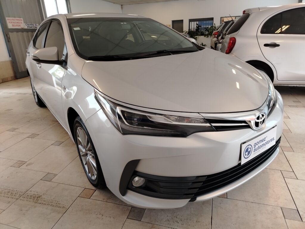 TOYOTA COROLLA XEI MT