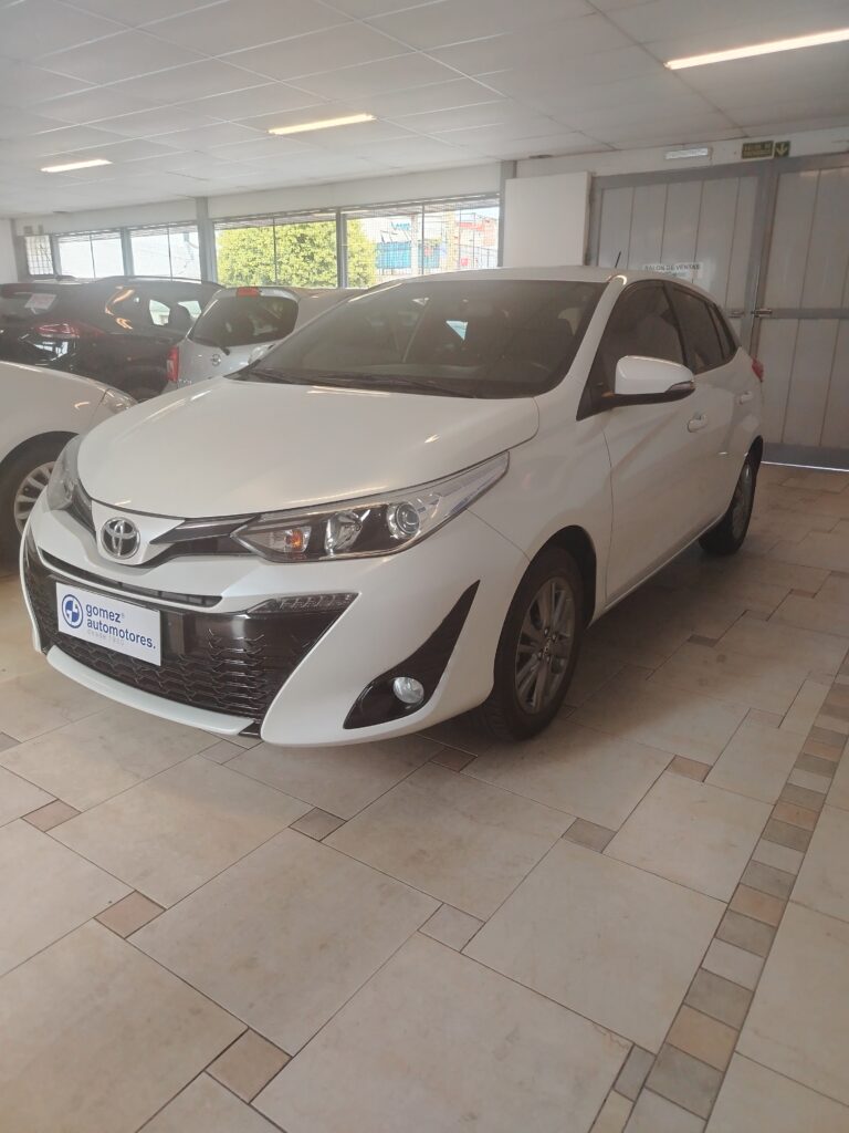 TOYOTA YARIS XLS CVT