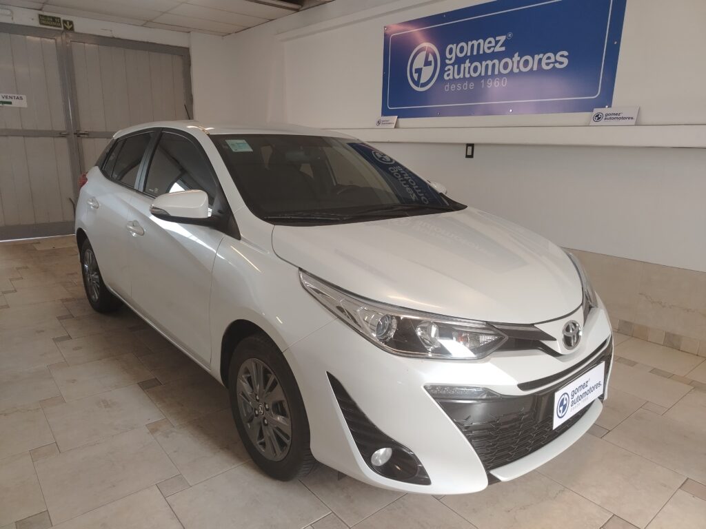 TOYOTA YARIS XLS CVT