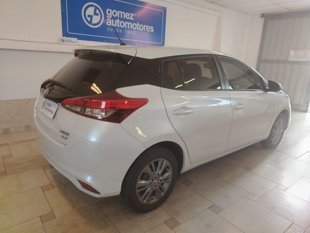 TOYOTA YARIS XLS CVT