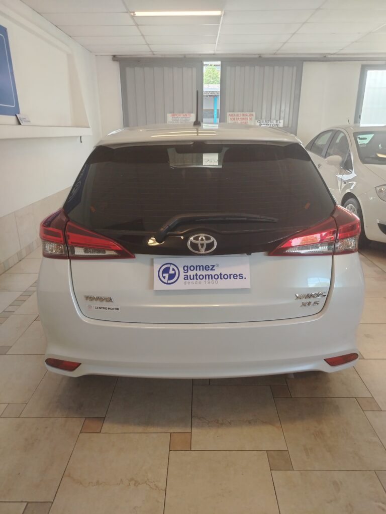TOYOTA YARIS XLS CVT