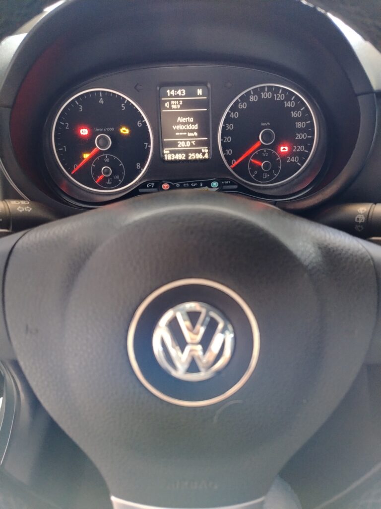 VOLKSWAGEN SURAN HIGHLINE IMOTION