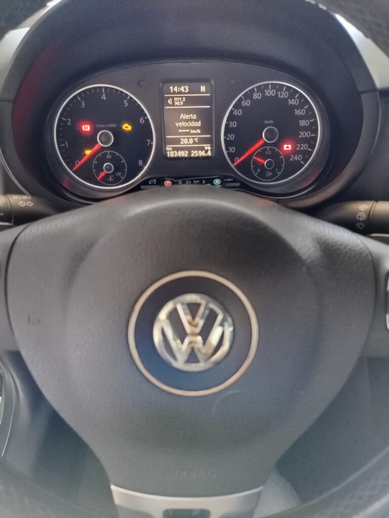 VOLKSWAGEN SURAN HIGHLINE IMOTION