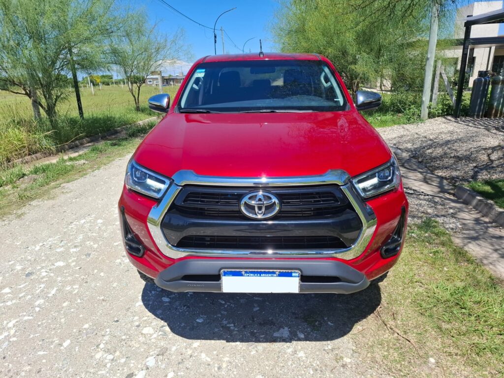 TOYOTA HILUX SRV 4X4