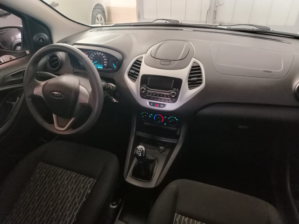 FORD KA SE